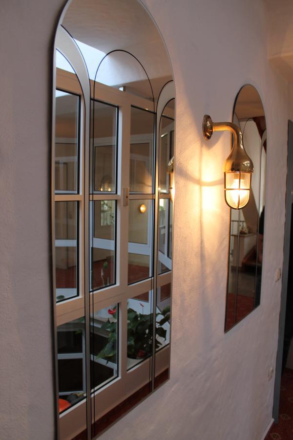 Hotel-Gasthof Zum Hirschen Durrwangen Exterior photo